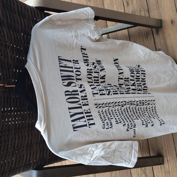 Taylor Swift THE ERAS TOUR Tee Shirt Size S - Picture 5 of 9